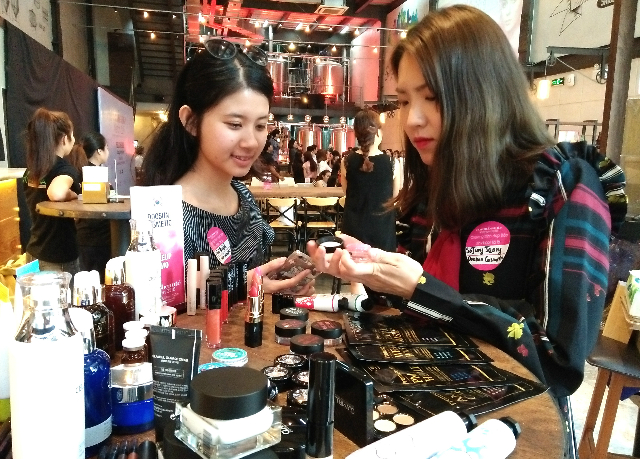 Thị trường mỹ phẩm Việt Nam có thể đạt 2,35 tỷ USD trong năm 2018