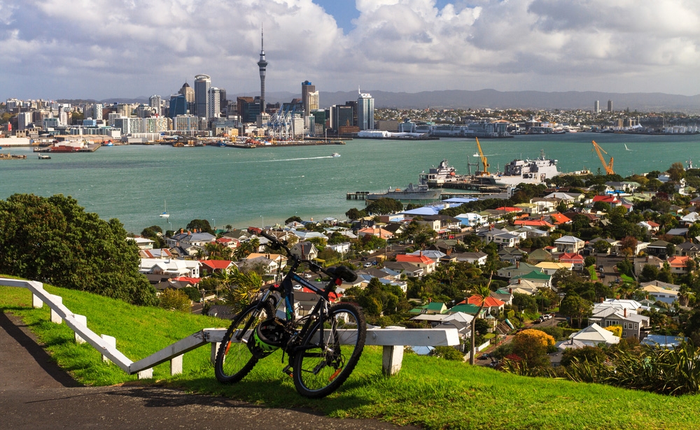 3. Auckland (New Zealand) Auckland là thành phố không thuộc châu Âu đầu tiên trong bảng xếp hạng. Ngoài phong cảnh tuyệt vời, Auckland còn có một chất lượng cuộc sống không thể phủ nhận. Ảnh: Shutterstock