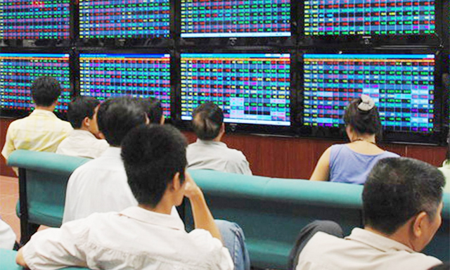 Thị trường mong manh chờ hồi phục