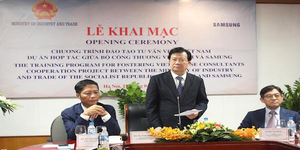 Theo Phó Thủ tướng Trịnh Đình Dũng, sự liên kết giữa các doanh nghiệp còn rất hạn chế, dẫn đến tình trạng “mạnh ai nấy làm”