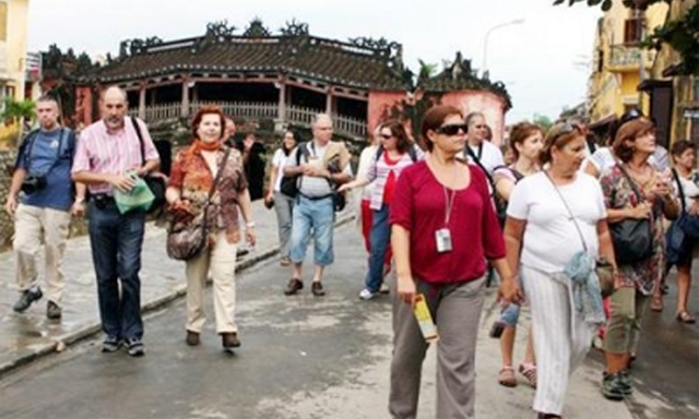 Việc miễn thị thực cho 5 nước châu Âu đã góp phần tăng lượng du khách có mức chi tiêu cao