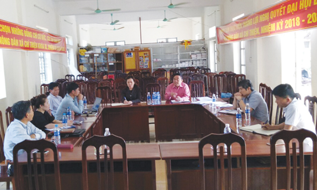 Đoàn công tác làm việc với HTX Chí Thiện - Hòa Bình