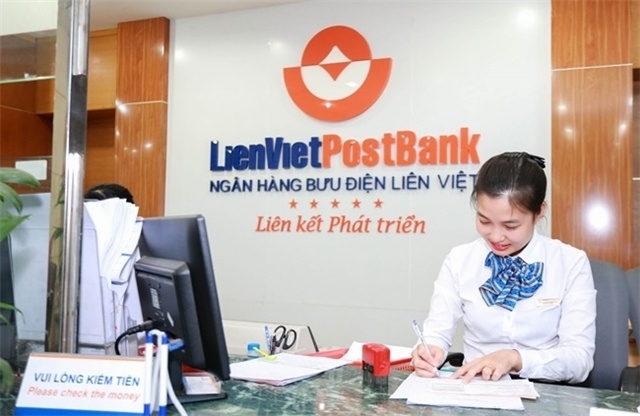 Hơn 10 năm qua, ngoài đối tượng khách hàng cá nhân, LienVietPostBank luôn chú trọng tới phát triển phân khúc khách hàng DN nhỏ và vừa