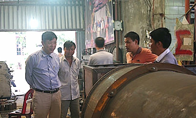 Một HTX cơ khí ở Nam Định