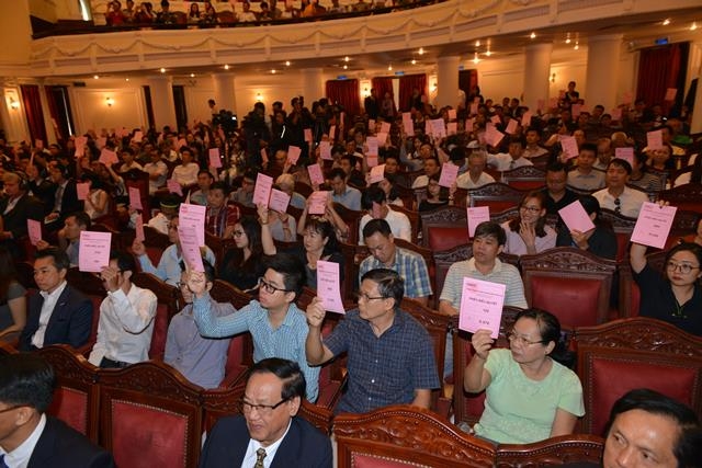 Các cổ đông thông qua chương trình kế hoạch hợp tác chiến lược với tập đoàn Petrolimex và đề án nhận sáp nhập PG Bank vào HDBank với tỉ lệ đồng thuận cao.