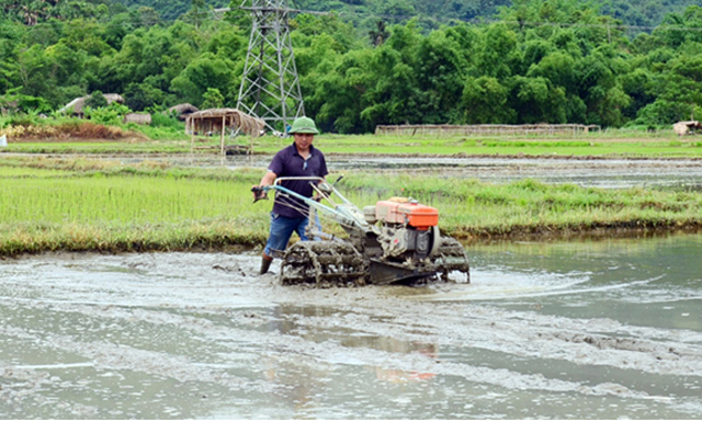 Nhiều lao động nông thôn đã được tập huấn kiến thức về kỹ năng sử dụng máy