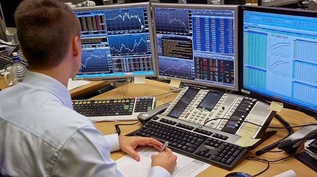 Vốn ngoại đang rút khỏi thị trường chứng khoán Việt?