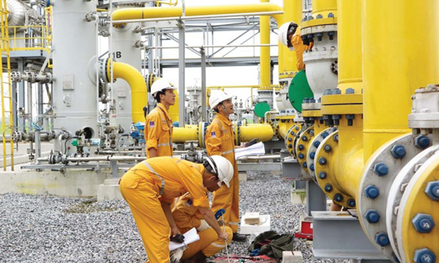 Người lao động của tập đoàn dầu khí