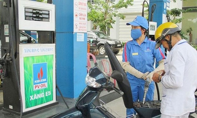 Phải tính tới hiệu quả của xăng E5 Ron 95 trước khi quyết định “khai tử” Ron 95