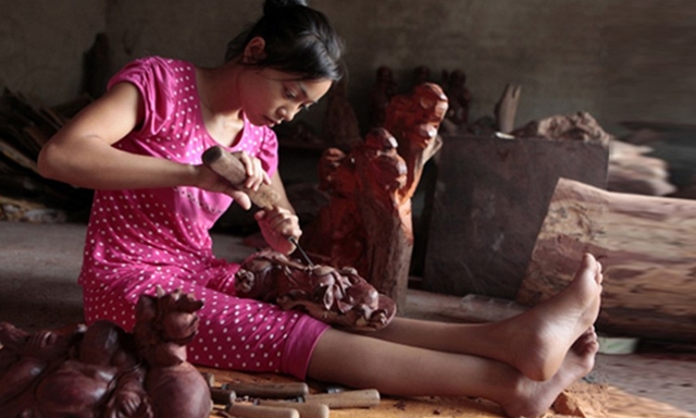 NLĐ đối mặt với nhiều rủi ro, do không được trang bị BHLĐ