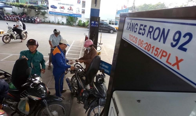 Giá xăng E5 RON92 tăng 508 đồng/lít; Xăng RON95-III tăng 411 đồng/lít