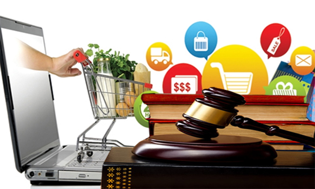 Hiện tại, theo quy định, các DN TMĐT, cá nhân bán hàng trên Facebook, Zalo, Viber… nếu doanh thu bán hàng hóa trên ngưỡng doanh thu chịu thuế (ngưỡng doanh thu quy định hiện hành là từ 100 triệu đồng/năm trở lên) có nghĩa vụ kê khai, nộp thuế giá trị gia tăng, thuế thu nhập cá nhân.