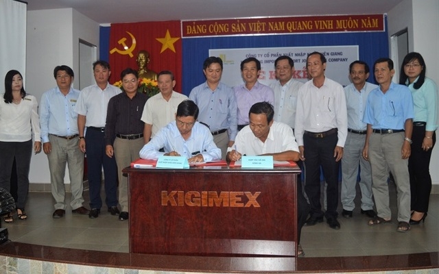 Ký kết hợp tác