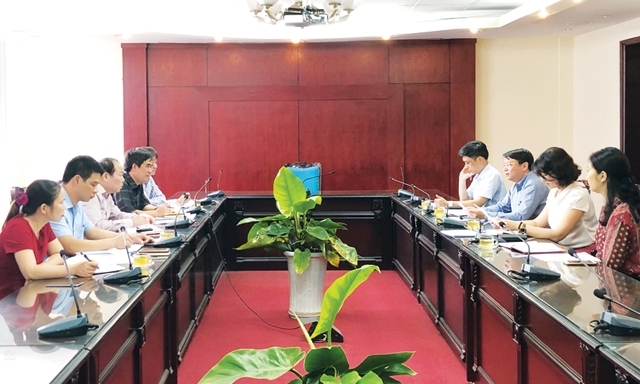 Buổi làm việc giữa Chủ tịch Liên minh HTX Việt Nam với Cục trưởng Cục Ứng dụng và Phát triển công nghệ