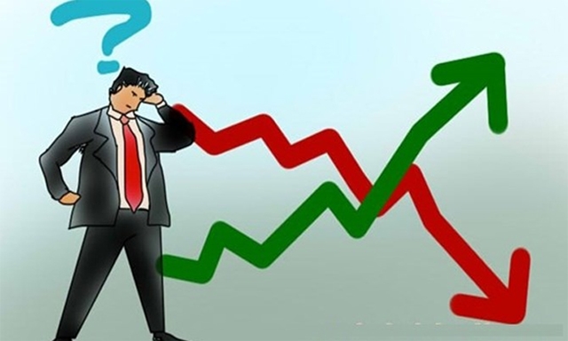Nhà đầu tư có thể phải “ôm hận” nếu trót đu theo những động thái mua – bán của lãnh đạo, cổ đông lớn