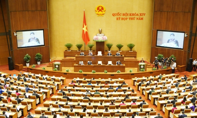 Các đại biểu Quốc hội đã thảo luận và chỉ ra nhiều bất cập về việc thực hiện chính sách, pháp luật về quản lý, sử dụng vốn, tài sản nhà nước