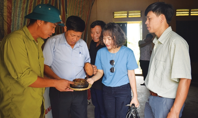 Sản phẩm Chạch sụn kho niêu đất thành thương hiệu của HTX Cây con đặc sản Yên Hòa