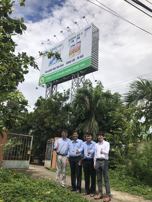 Bảng quảng cáo Billboard các sản phẩm của NISSAN