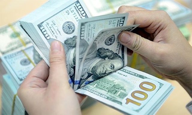 So với cuối tuần trước, giá USD đã tăng thêm 100 đồng/USD