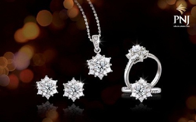 PNJ đã có 3 phiên giảm sâu liên tiếp và 1 phiên giảm sàn trong tuần giao dịch 25-29/6