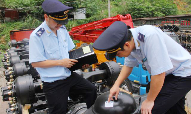 Dự thảo thay thế Thông tư 23 về nhập khẩu máy móc, thiết bị cũ bị chê là không bằng thông tư hiện nay