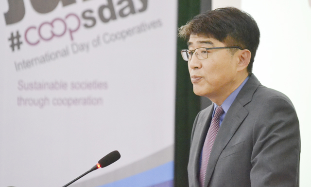 Ông Chang - Hee Lee - Giám đốc ILO Việt Nam