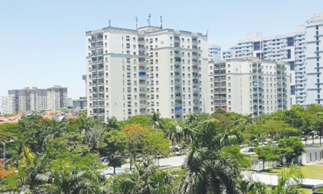 Thị trường dường như chậm lại, tuy nhiên, theo khảo sát của Savills, nhiều dự án ở phía Tây Hà Nội như Hà Đông, Từ Liêm vẫn tỷ lệ hấp thụ vẫn cao, các dự án tầm giá 27-35 triệu vẫn bán tốt.