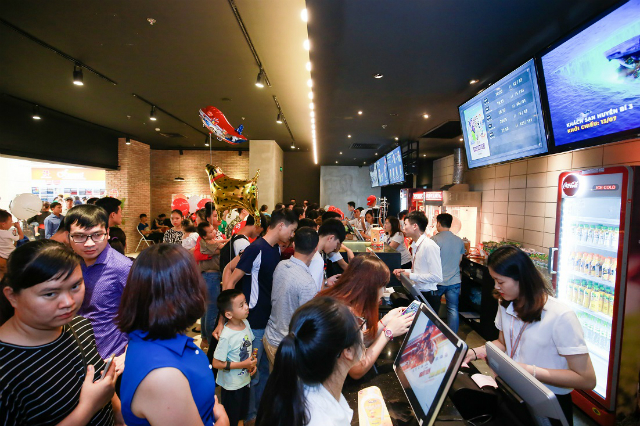 Hệ thống phòng chiếu phim đẳng cấp CGV tại Vincom Plaza Sơn La sẽ mang tới những bộ phim bom tấn