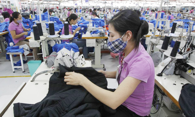 Đáp ứng quy tắc xuất xứ luôn là nỗi lo lớn nhất của ngành dệt may khi tham gia các FTA