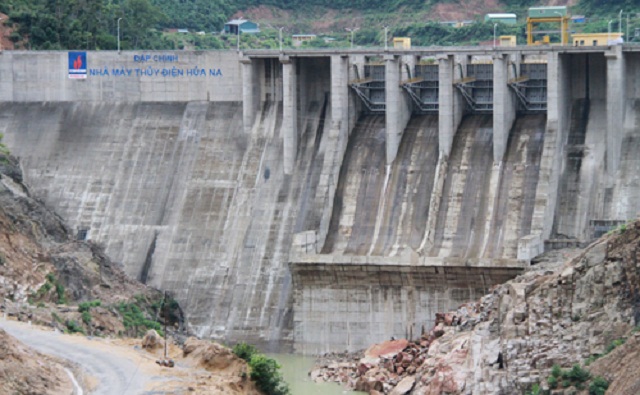 Đập chính Nhà máy Thủy điện Hủa Na