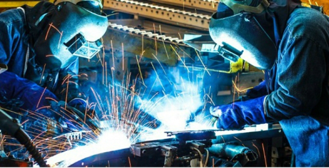 Đầu tư tư nhân bùng lên mạnh mẽ trong nửa đầu năm nay (Ảnh minh họa: Internet)