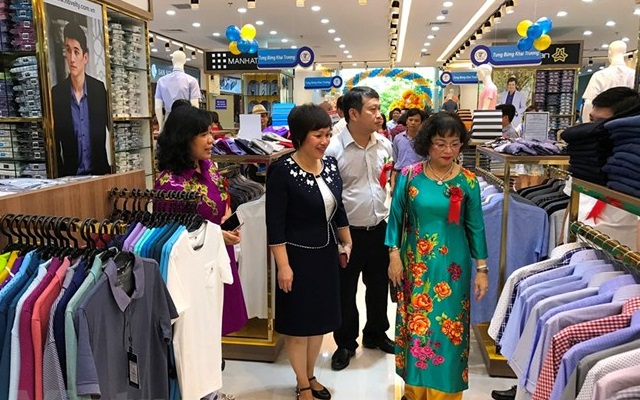 Khai trương Trung tâm thời trang Hà Nội