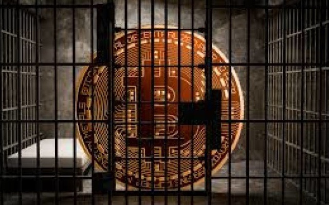 Ủy ban Chứng khoán Nhà nước đề nghị các công ty không phát hành cũng như giao dịch tiền ảo.