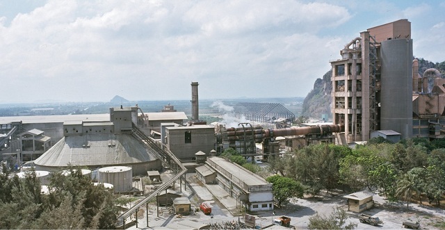 Xi măng Hà Tiên 1 liên tiếp có vấn đề về nhân sự cấp cao