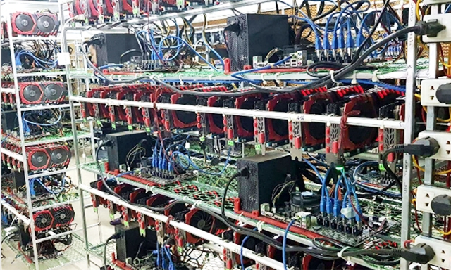 Hàng chục nghìn máy đào tiền ảo đã được nhập về Việt Nam trong 6 tháng đầu năm