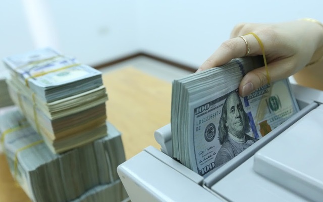 Ngân hàng Nhà nước hôm nay công bố tỷ giá trung tâm VND/USD ở mức 22.676 đồng/USD.