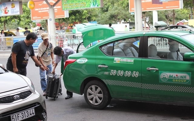 Số lượng taxi trên địa bàn TP.HCM là gần 12.000 chiếc.