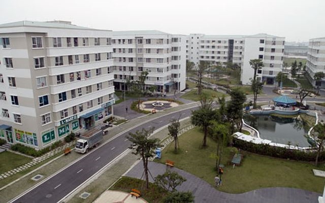 Xây dựng khu nhà ở xã hội mới hiện đại.