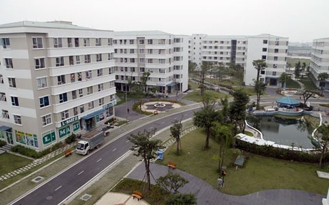 Xây dựng khu nhà ở xã hội mới hiện đại.