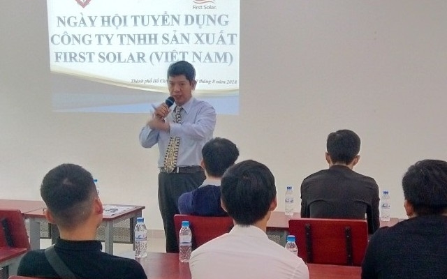 Sẽ có 200 nhân viên vận hành máy móc để sản xuất mô đun năng lượng mặt trời