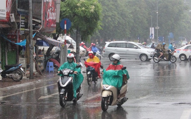 Mưa làm cho không khí Hà Nội sạch hơn.