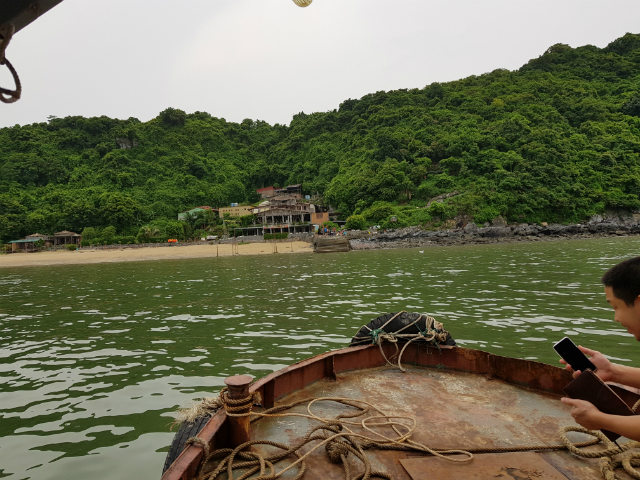 Việc bán vé đi thăm đảo Cát Ông trước mắt sẽ bị tạm dừng.