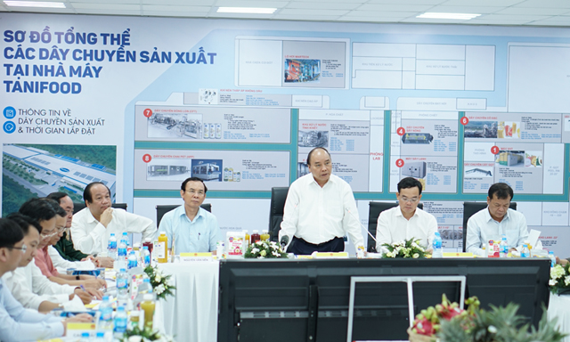 Thủ tướng nhấn mạnh đến chuỗi giá trị trong chuyến thăm Nhà máy Tanifood