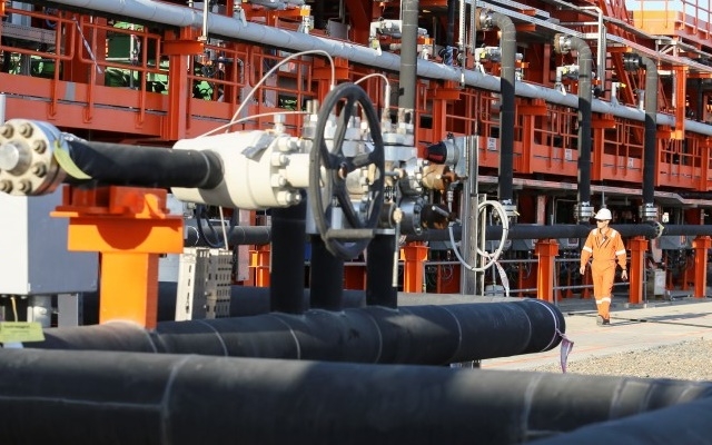 Nguồn cung từ Iran ra thị trường thế giới có thể lên tới 1 triệu thùng/ngày.