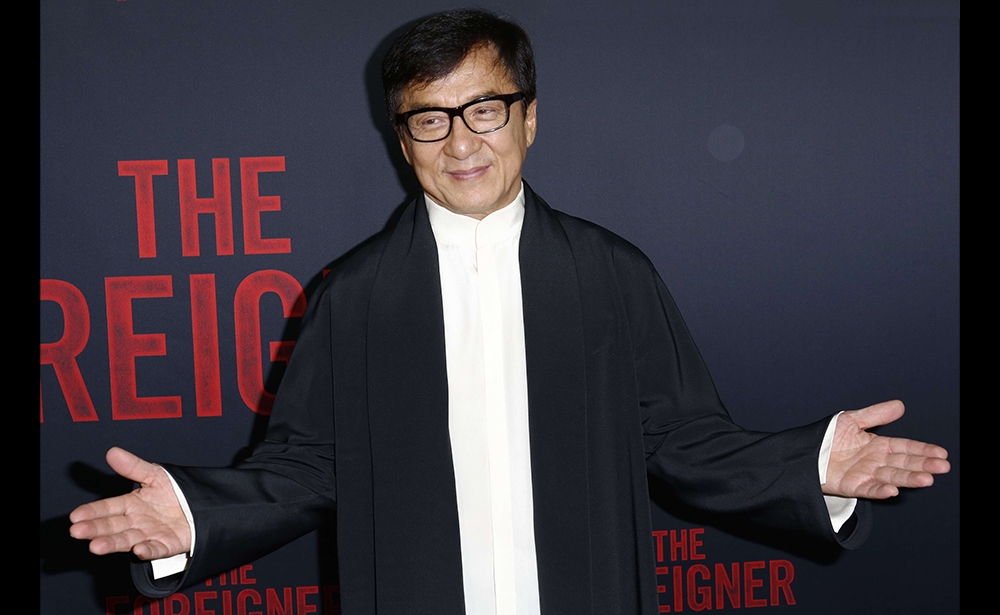 5- Jackie Chan Huyền thoại hành động trên màn ảnh rộng vẫn đứng thứ năm trong danh sách với 45,5 triệu USD vào năm 2018. Nam tài tử đã xuất hiện trong 6 bộ phim năm nay bao gồm vai diễn thể hiện sức mạnh diễn xuất của anh trong Người ngoại quốc (The Foreigner). Ảnh: SIPA