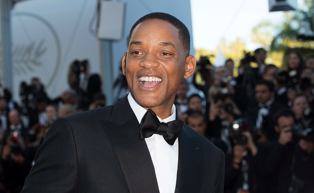 6- Will Smith Là một trong số ít nam tài tử da màu thành công và nổi tiếng trong giới Hollywood, anh bắt đầu sự nghiệp điện ảnh từ một vai nhỏ trong bộ phim truyền hình “The Fresh Prince of Bel-Air”. Nam diễn viên người Mỹ đã kiếm được 43 triệu đô la trong năm nay phần lớn nhờ tham gia bộ phim Bright do Netflix sản xuất. Ảnh: SIPA