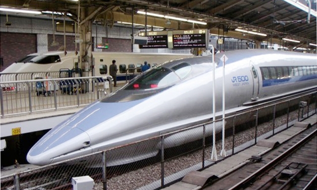 Các doanh nghiệp đường sắt ở châu Âu không cách nào khác là phải “gồng mình” hạ giá