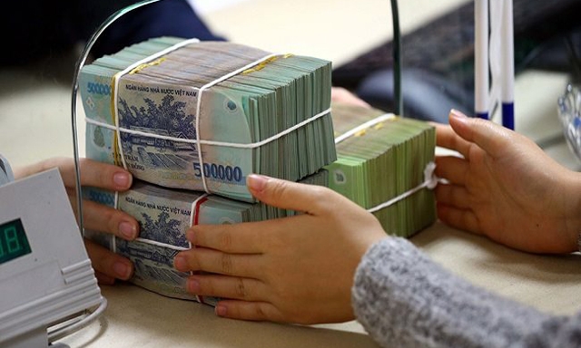 Lượng tiền gửi bằng VND trong hệ thống gia tăng, với tốc độ tăng hàng năm quanh mức 16-20%