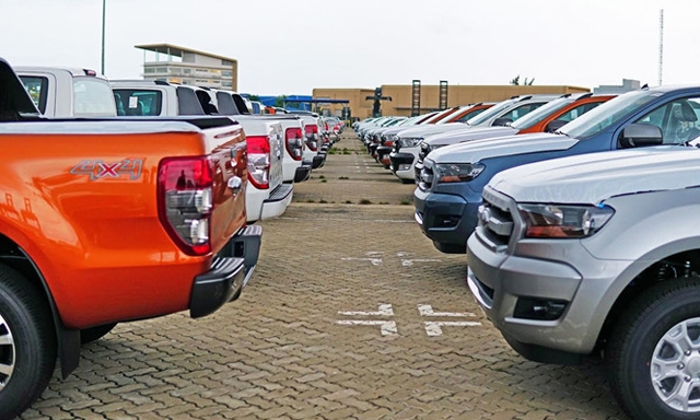 Xe bán tải thời gian qua tăng trưởng nóng