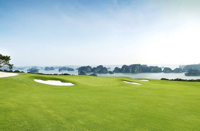 Sân golf 18 hố FLC Halong Golf Club